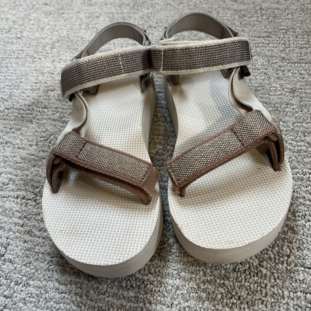 Teva White Swan Metallic Multi Size 6 Gold Midform Universal Karina Sandal - Picture 2 of 10